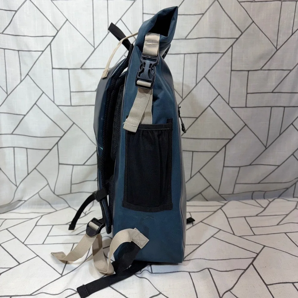 Vissla Dry Bag Backpack OS Blue Roll Top Waterproof Surf Gear MABG1NSB